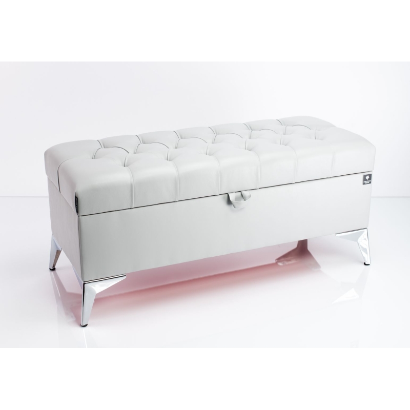 Tufted Storage Bench